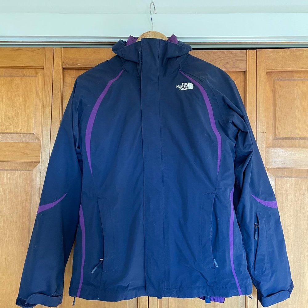 Women's The North Face Ski Jacket, size small, navy blue